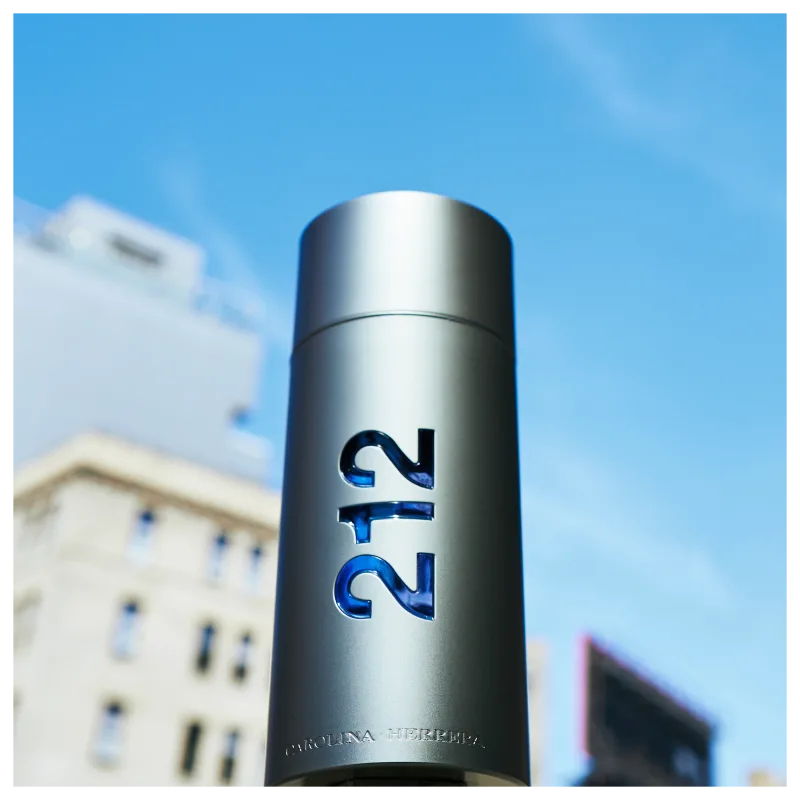 212 Men - Carolina Herrera Eau de Toilette - Perfume Masculino - Imagem 4